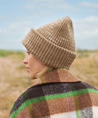 Beechfield Chunky Knit Reverse Patch Beanie